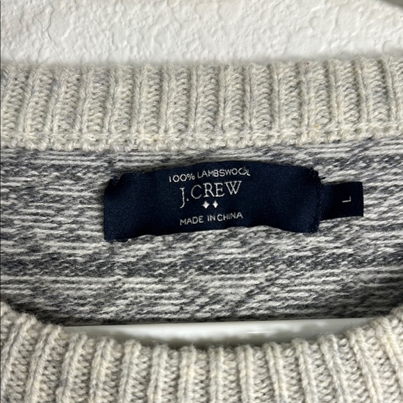 J. Crew Lamb's Wool Gray Patterned Men's Sweater L - Picture 2 of 6